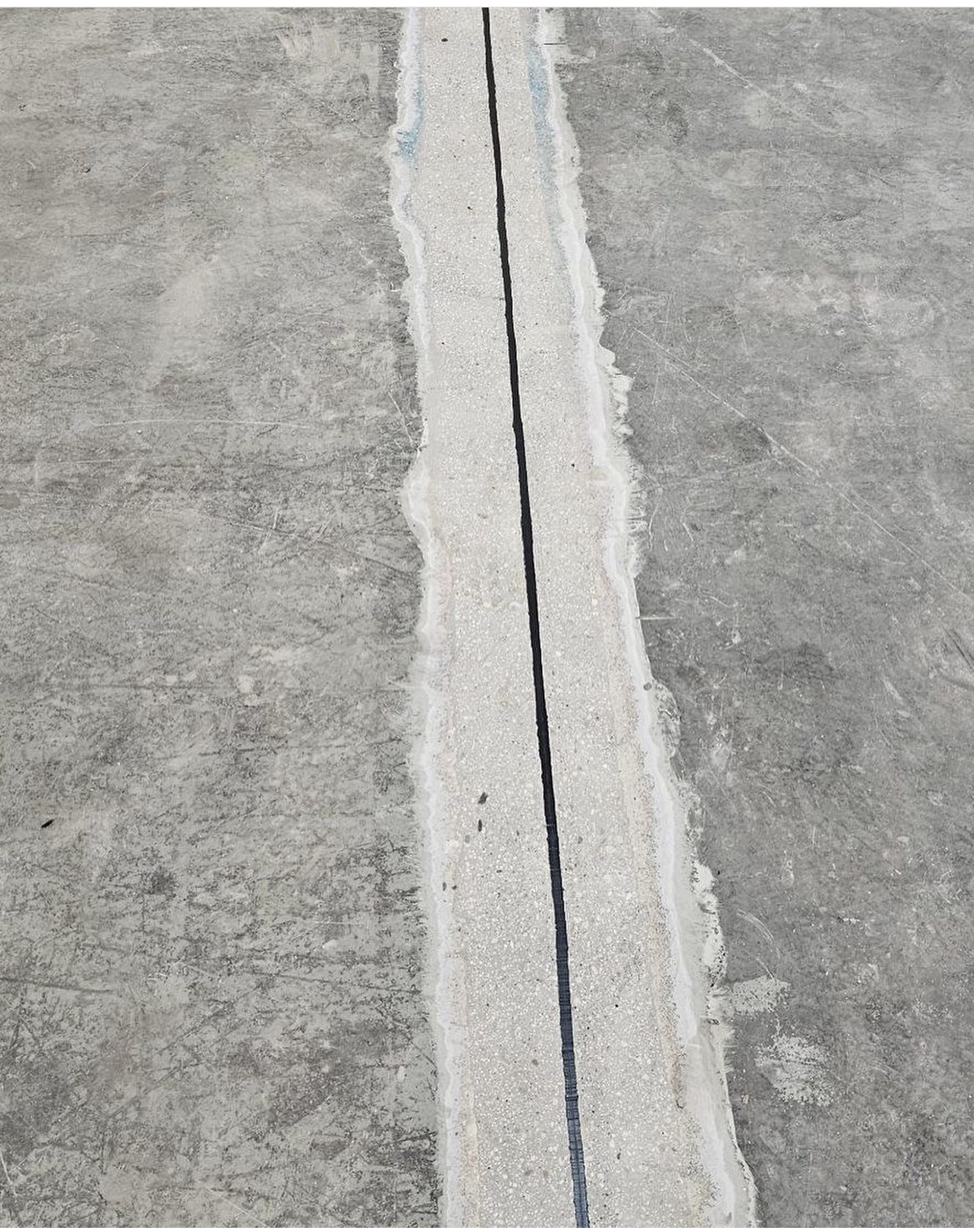 Warehouse floor control joints rebuilt and filled by Toronto Concrete Repairs