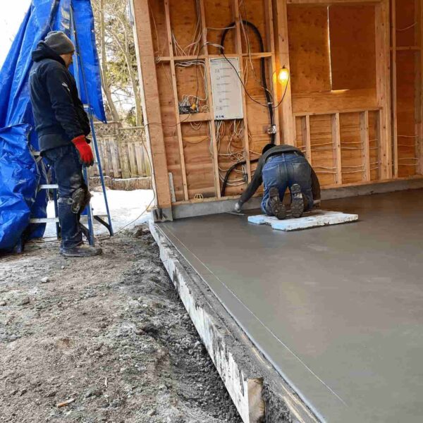 New Garage Pad Poured - New Concrete Floor Installed Mississauga