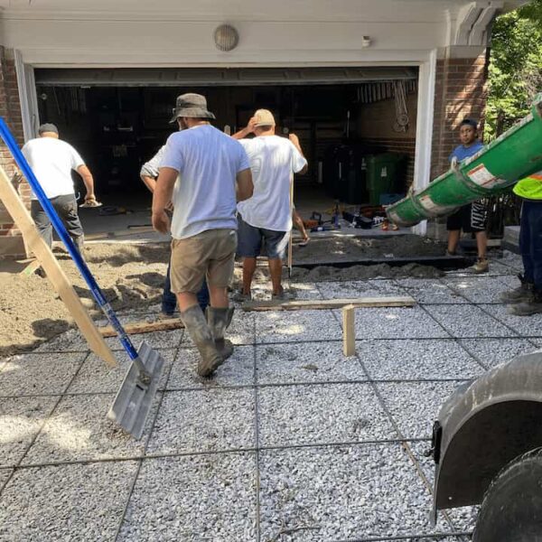 New Concrete Driveway Pouring