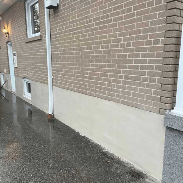 Concrete Sidewall Repair & Overlay in Scarborough