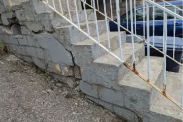 Concrete Steps Resurfacing in Toronto (Before)