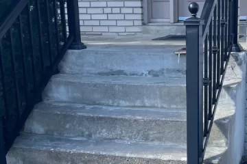 Front Porch & Entrance Concrete Resurfacing in Toronto (Before)