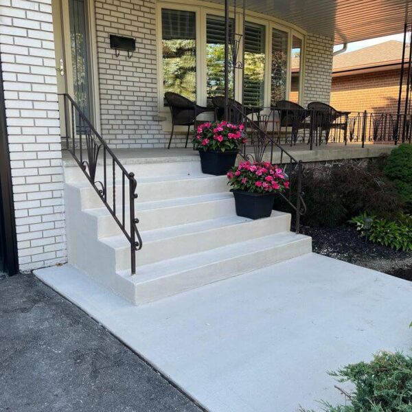 Front Porch Replaced in Toronto by Toronto Concrete Repair