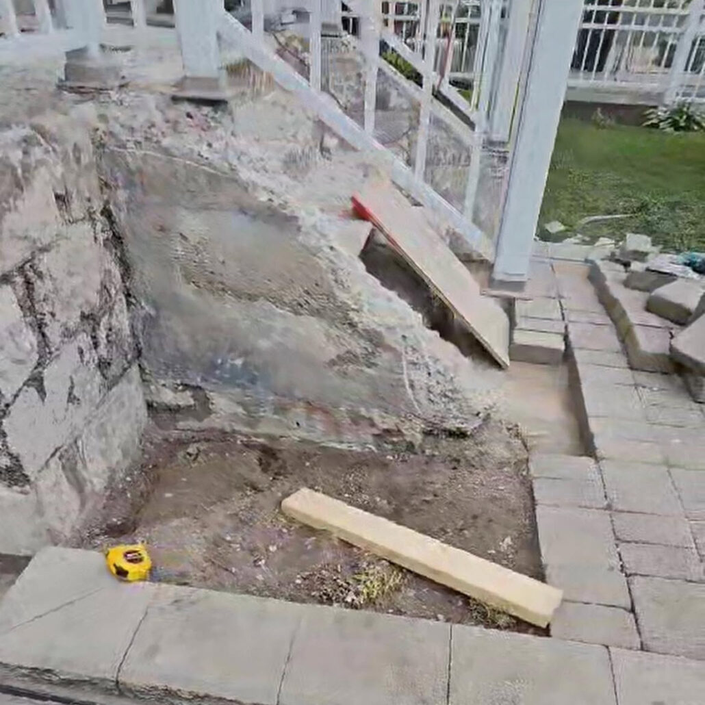 concrete steps repair toronto before — broken crumbling porch and steps